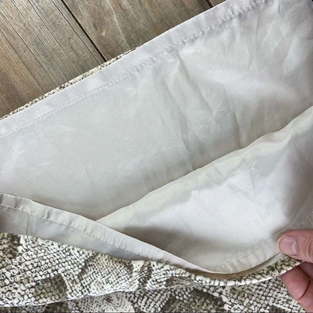 Liz Claiborne cream tan